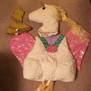 Children’s Unicorn 🦄 Halloween costume. EUC small